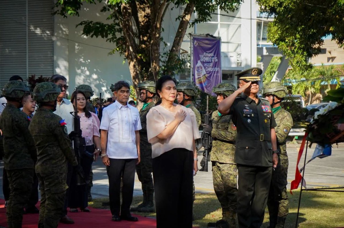 Ian Joshua Alvarez Arcelo #PilipinasRobredoPaRin tweet media