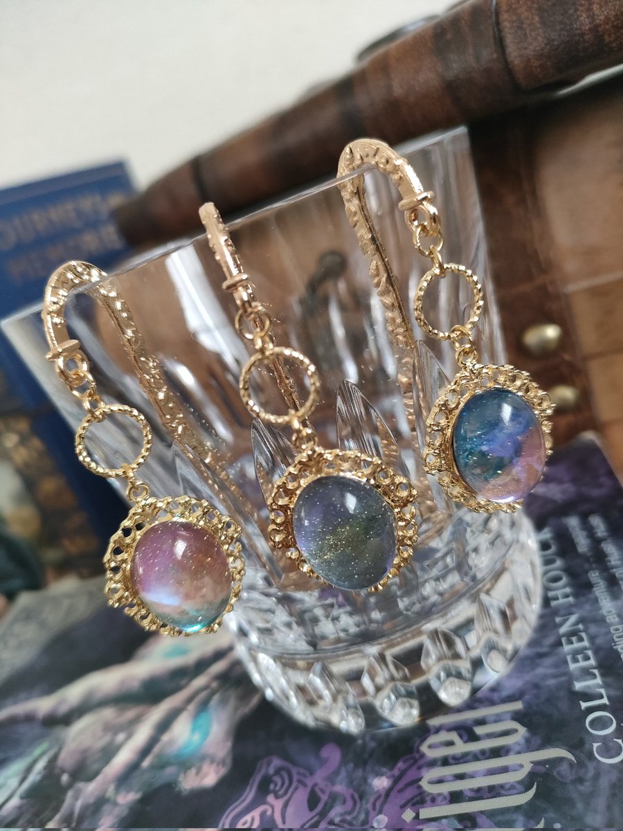 #みんな大好きグラデーション　
星空鉱石のグラデーション✨️✨️
煌めく夕焼け、
星降る真夜中、
赫く夜明け