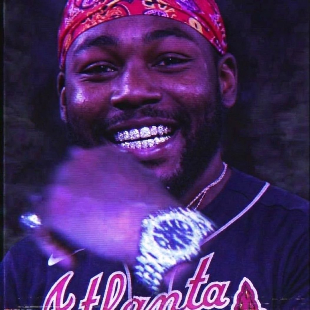 Money Mike’s Headband 🇩🇴 tweet media