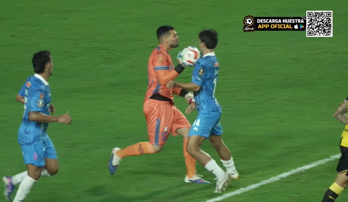 Out Of Context DvoTachira tweet media