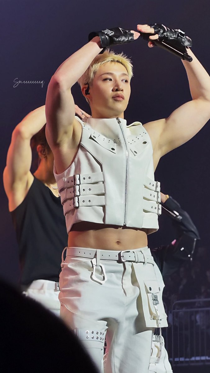 babylonjae's tweet image. 260405 #BANGCHAN #STRAYKIDS #bicep #armpit