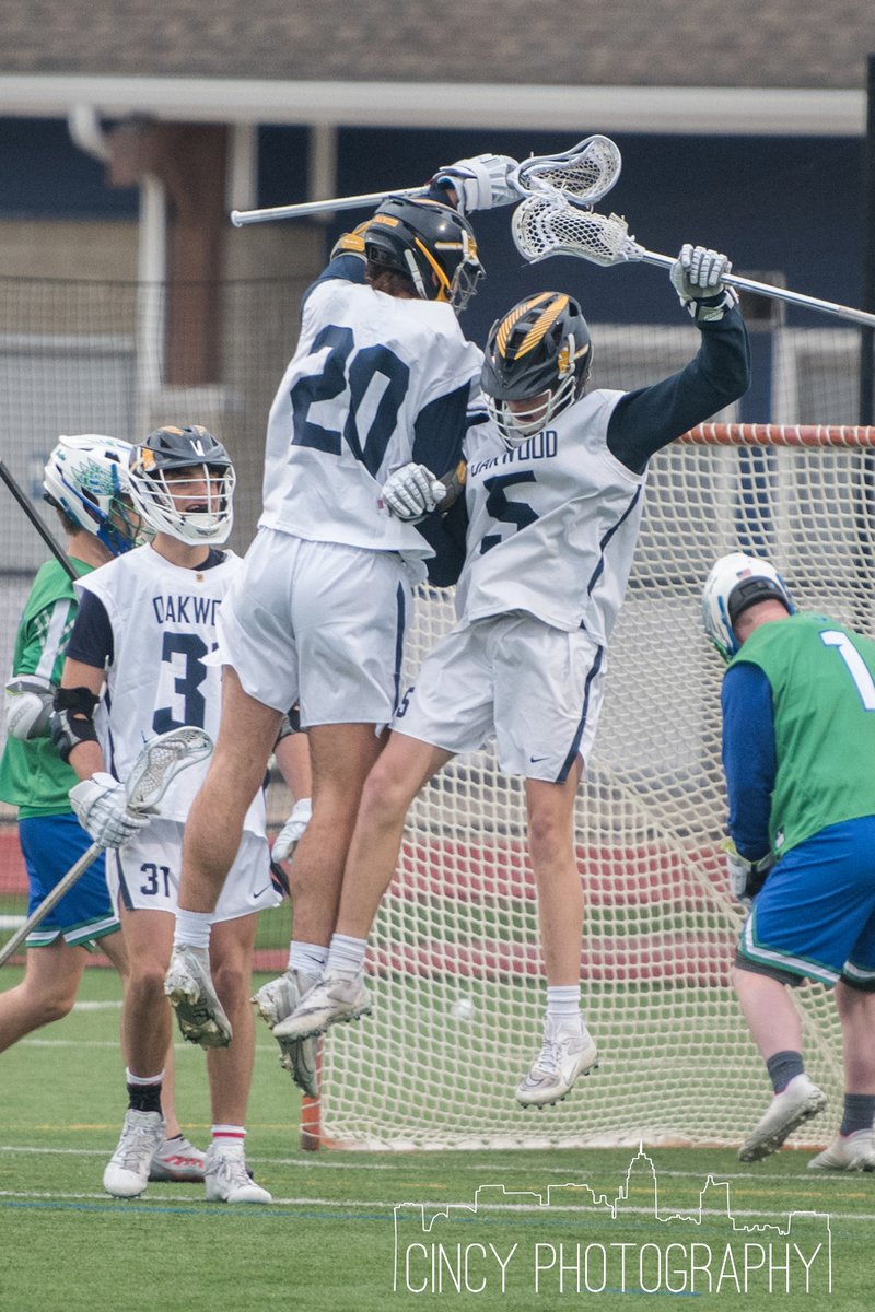 📸🏈 Cincinnati teams—need pro action photos for your next game?
Let us capture every big moment!
#CincySports #GameDay #SportsPhotography #ActionShots #TeamSpirit