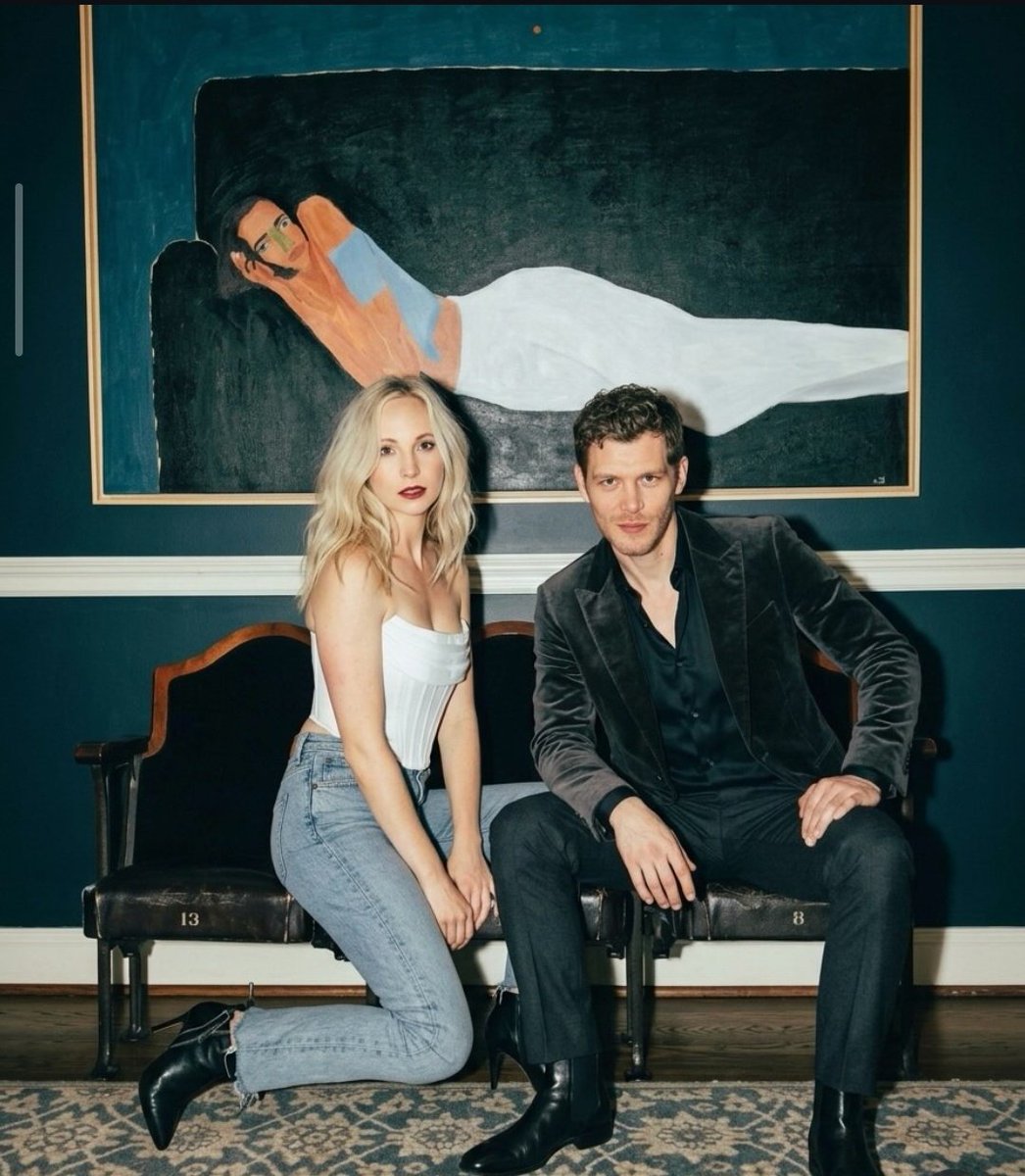 ana☽ || mooncovey era tweet media