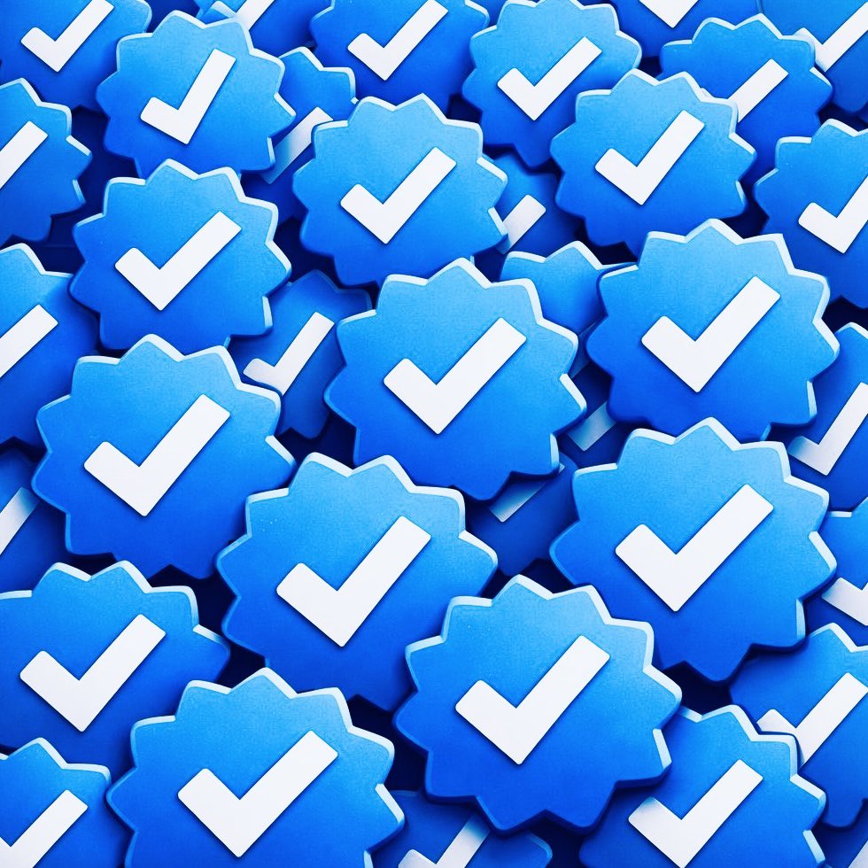 Central do Selinho Azul tweet media