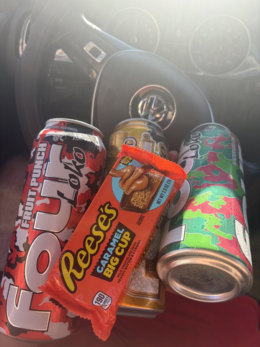 doubeItonky's tweet photo. Just lost my entire day because i had to wait in line for 2 hours to charge my car! Now i missed my haircut appt (got charged $30 for late cancellation) and i gotta charge my car AGAIN!!!
Good luck to everyone driving tonight! #SFAM https://t.co/hfSbkKddHJ