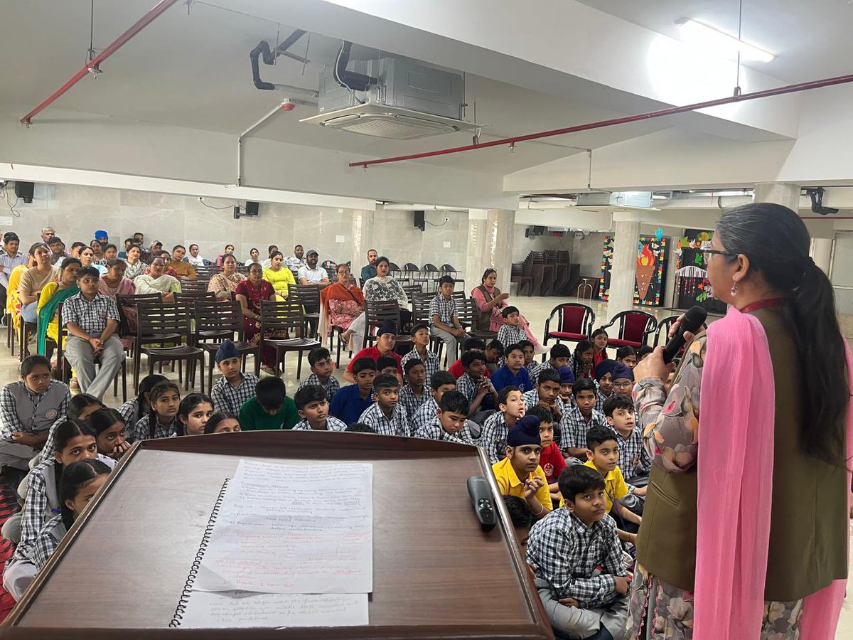 SGGSNSS1CHD's tweet photo. @sggscps @SGGSNSS2Chd 

10 April, 2026

Orientation Programme was conducted in Sri Guru Gobind singh Collegiate Public School Sector 26 Chandigarh for Class I  to VIII to Wlecome for New Session and  aware the Parents and Students  about  School rules and updated Curriculum. https://t.co/UOuuSMzpI2