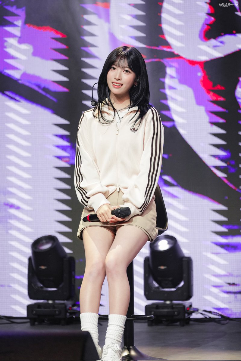 mon__nim's tweet image. 260405 스페-샬 콘서트 "걸그루브" - 리센느 메이 (1)

#리센느 #リセンヌ #MAY #메이