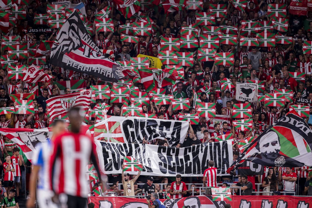 Antifa_Ultras tweet media