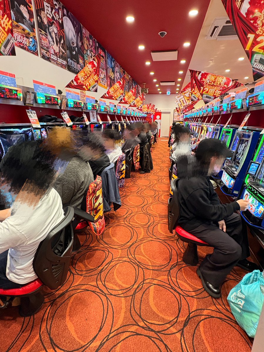 滋賀県草津市のGINGAさんにて❣️ 北斗の台🎰確保しました💖💖 朝イチ