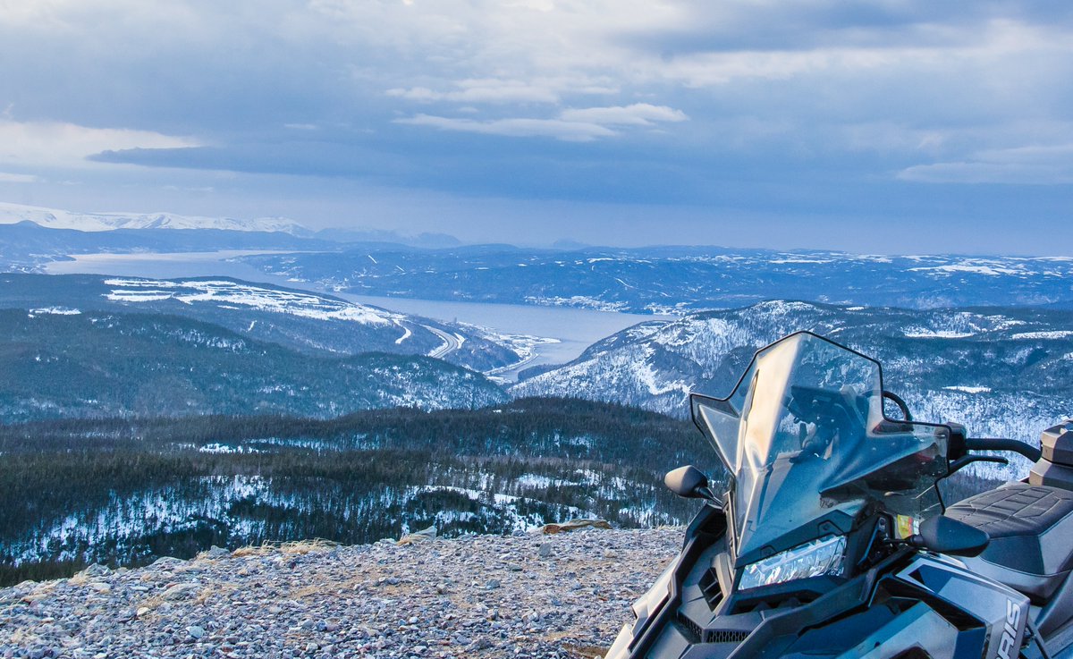 DonnieOK's tweet image. Amazing scenery at my doorstep!  #BayofIslands #CornerBrook #SteadyBrook #nlwx what an evening on #Snowmobile #Polaris @PolarisSnow #LongRangeOutdoors fresh air was nice.  Incoming....