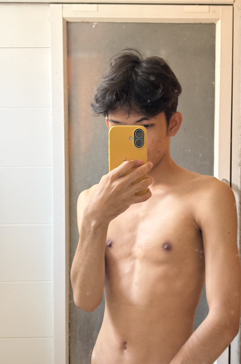 crocodile🐊 tweet media