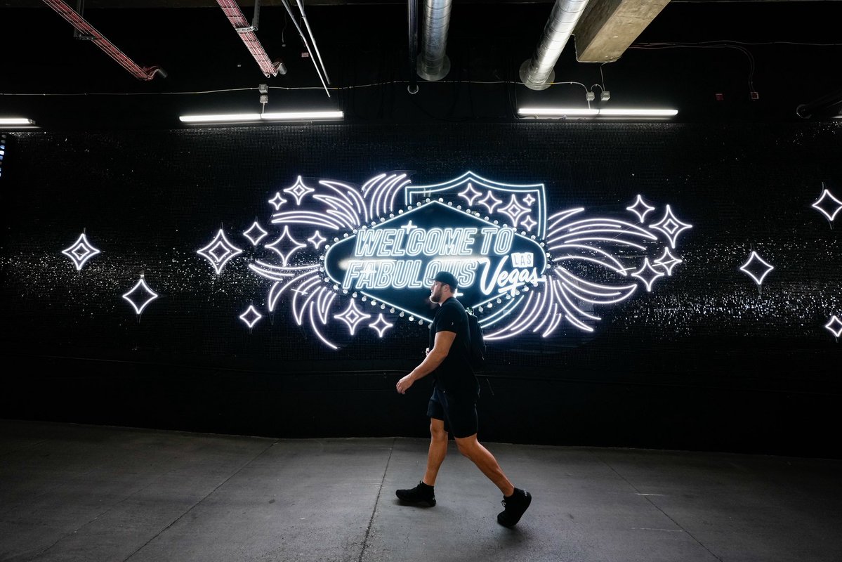 Y K B pins 🏴‍☠️ tweet media