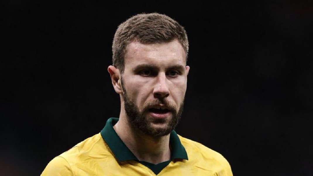 عـــبــد الـــحــمــيـــد ✍️ tweet media