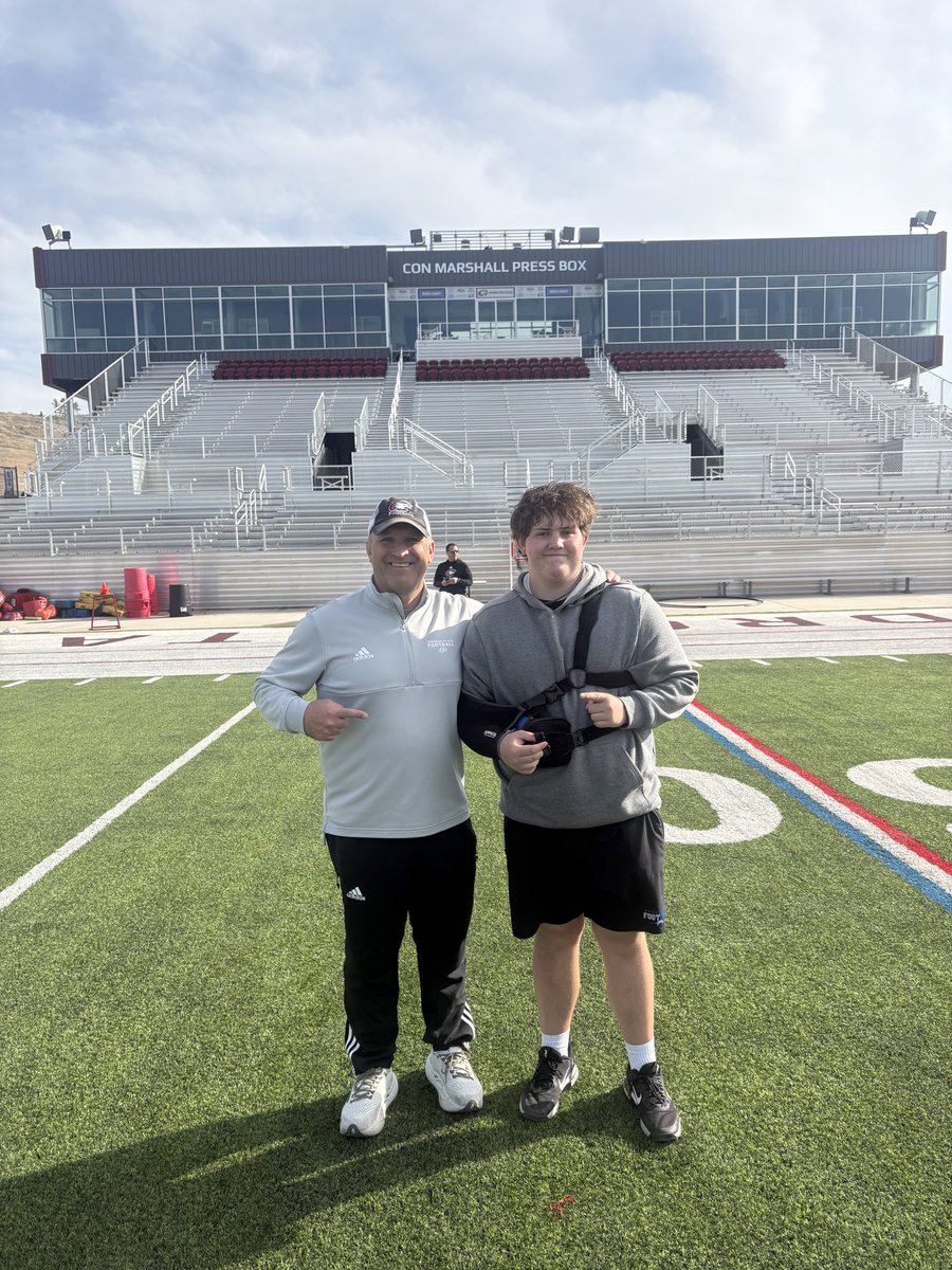 chasemusgrave62's tweet image. Had a great visit at @CSCFootball! Thank you @Sethmoore30 and @CoachJayLong  for the amazing experience! Can’t wait to come out this summer and work! #ELD @ChrisHelbig3 @CoachJHoops74 @CShafferCoach @BroomfieldFtbl @Backes07