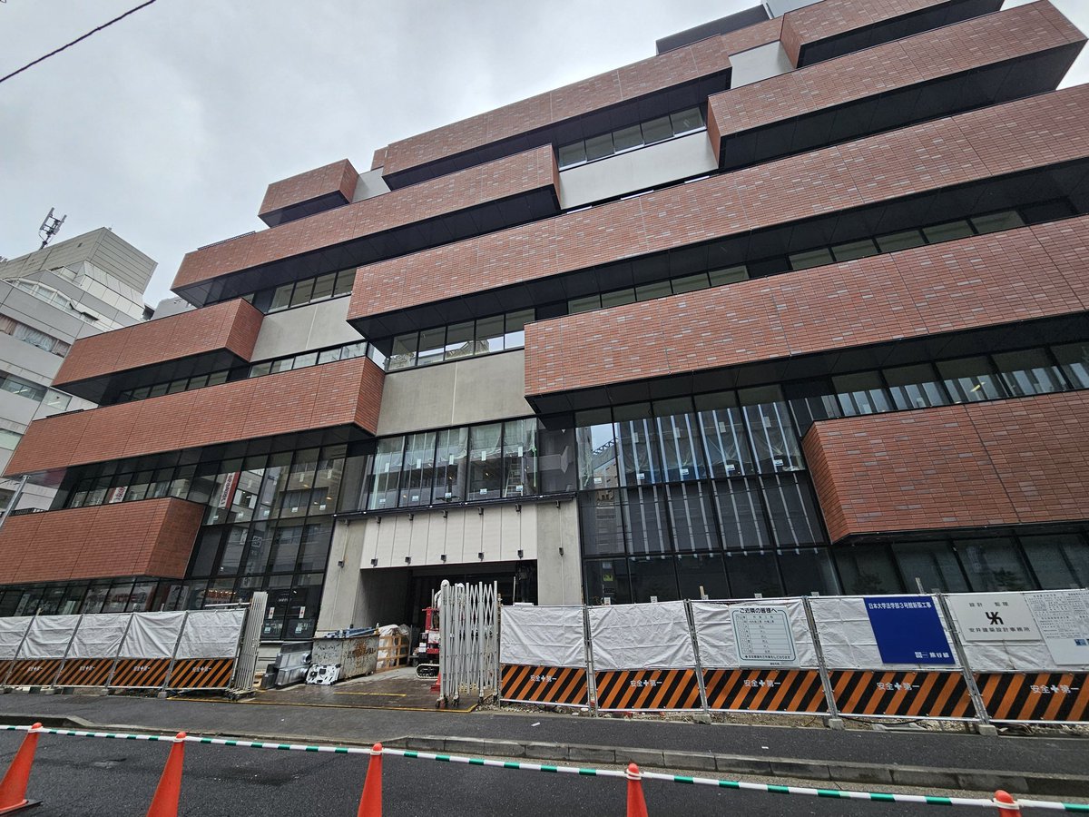 慶應義塾大学2026年度入試の成績開示で法学部合格最低点が前