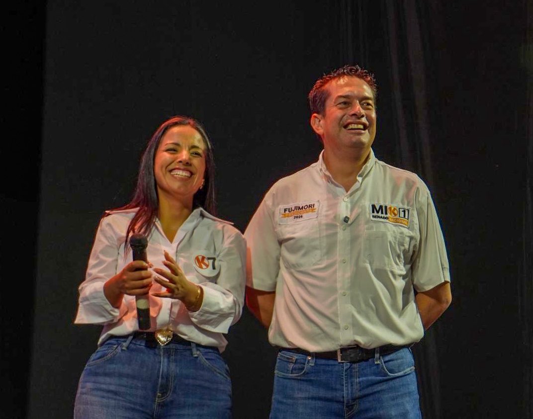 Flor Meza tweet media