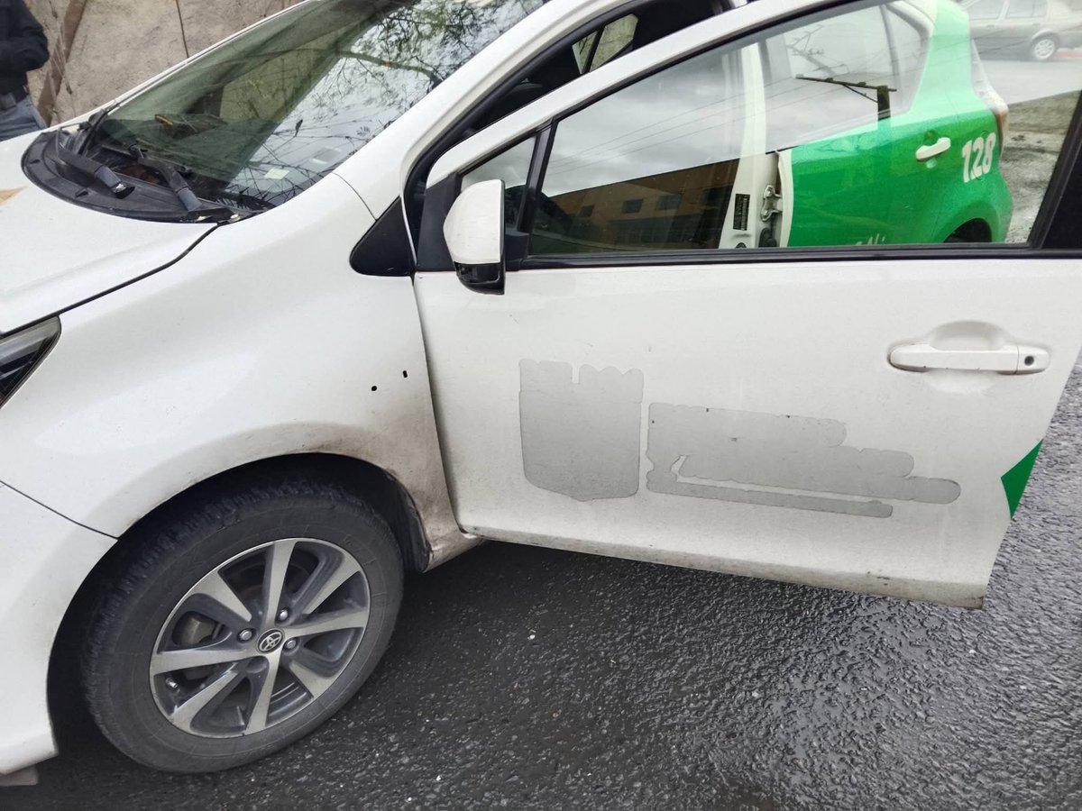 <a href="/revistacodigo21/">Jesús Rubén Peña</a> que tal, un amigo me pasó esto, los de <a href="/IMyANL/">Instituto de Movilidad y Accesibilidad</a> andan cazando a didis y <a href="/Uber_MEX/">Uber Mexico</a> en Nuevo León, sin logos oficiales ,una tal Marla anda de bravucona multando, tengo entendido que no deben de salir sin logos