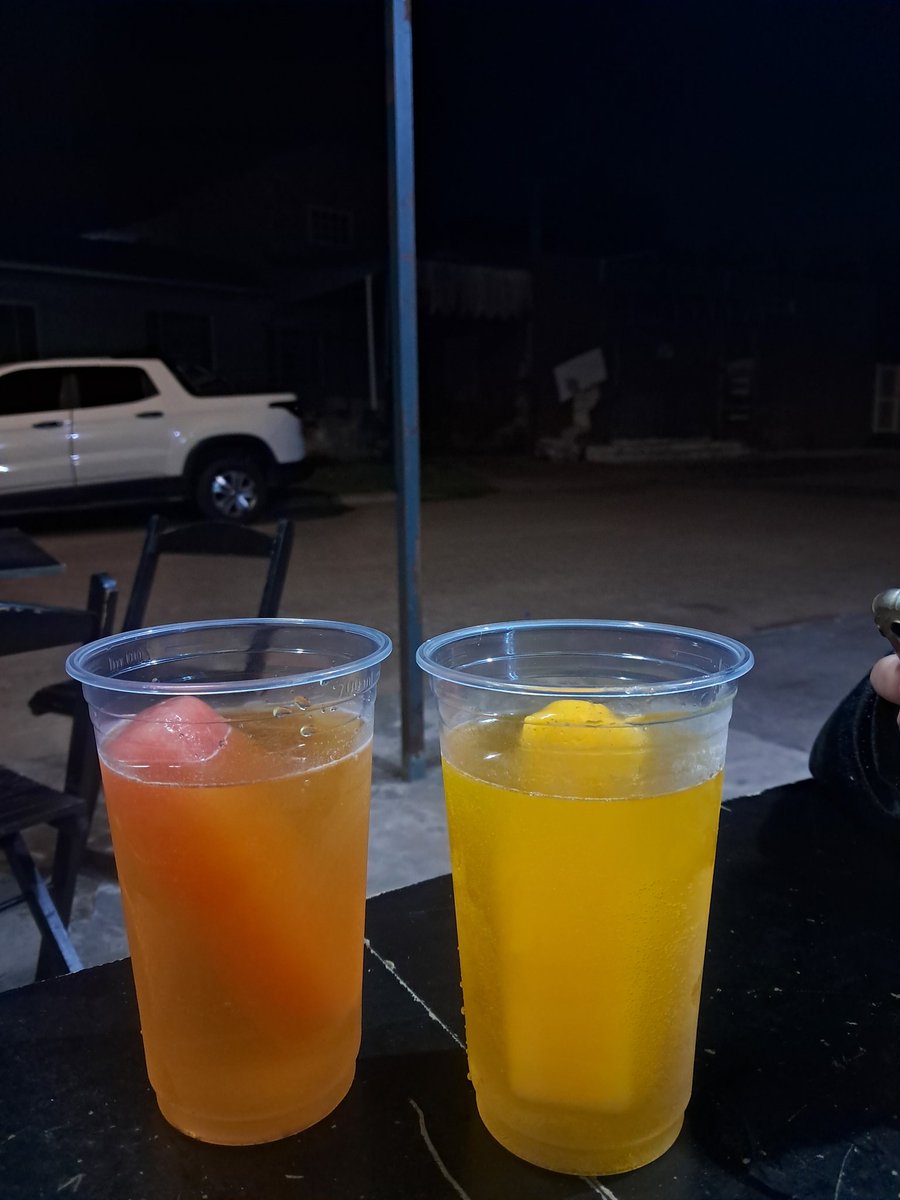 larissao tweet media