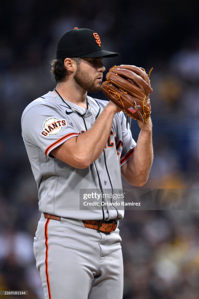 Giant Hot Takes tweet media