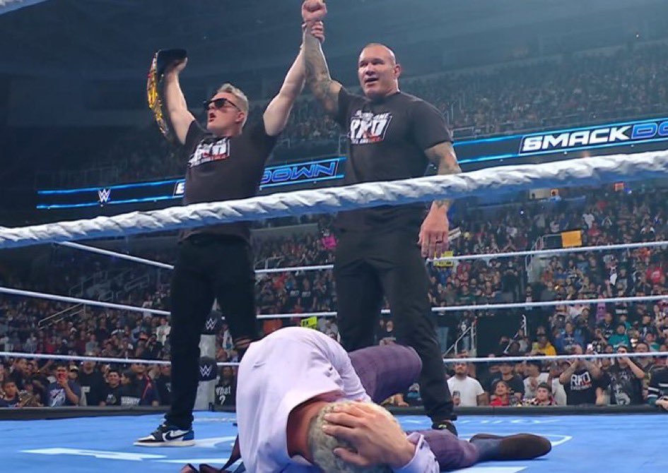 SuplexInsider tweet media