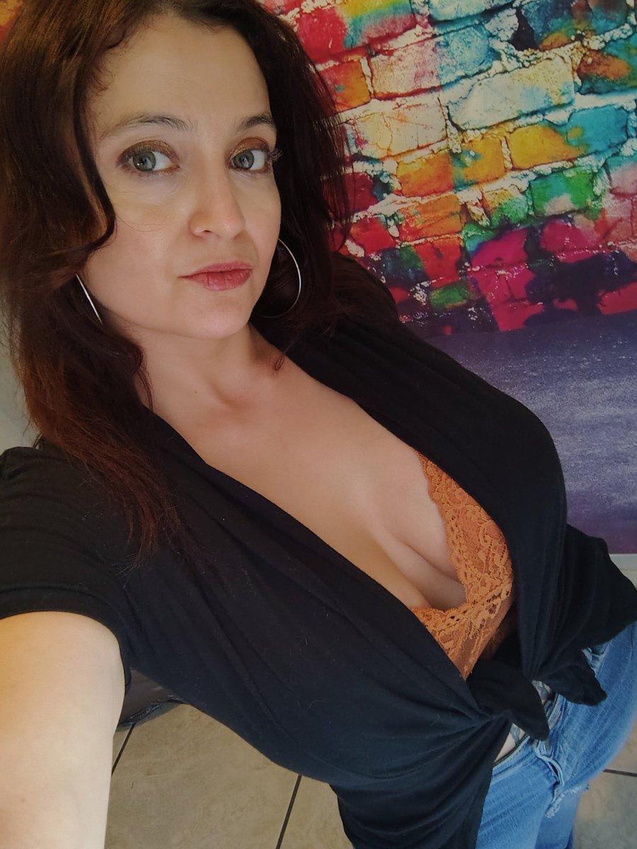 ERICKA JADE RUELAS tweet media