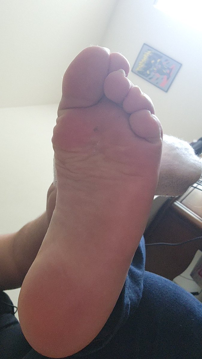 Mysti (customs open!!!) tweet media