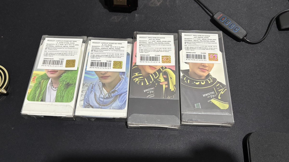 m e l y ◡̈ tweet media