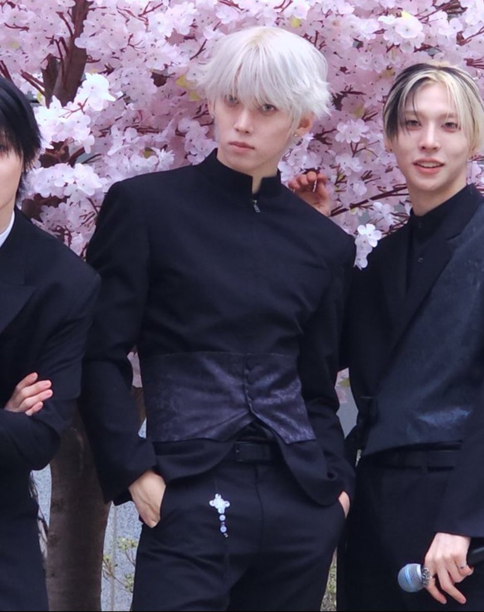 &laci 🫐 is seeing ampies !! tweet media