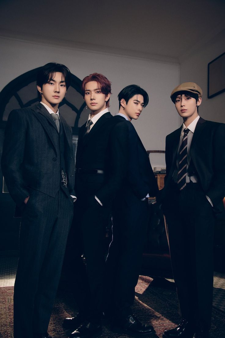 Lya 🐻 ; EN- IS SEVEN tweet media