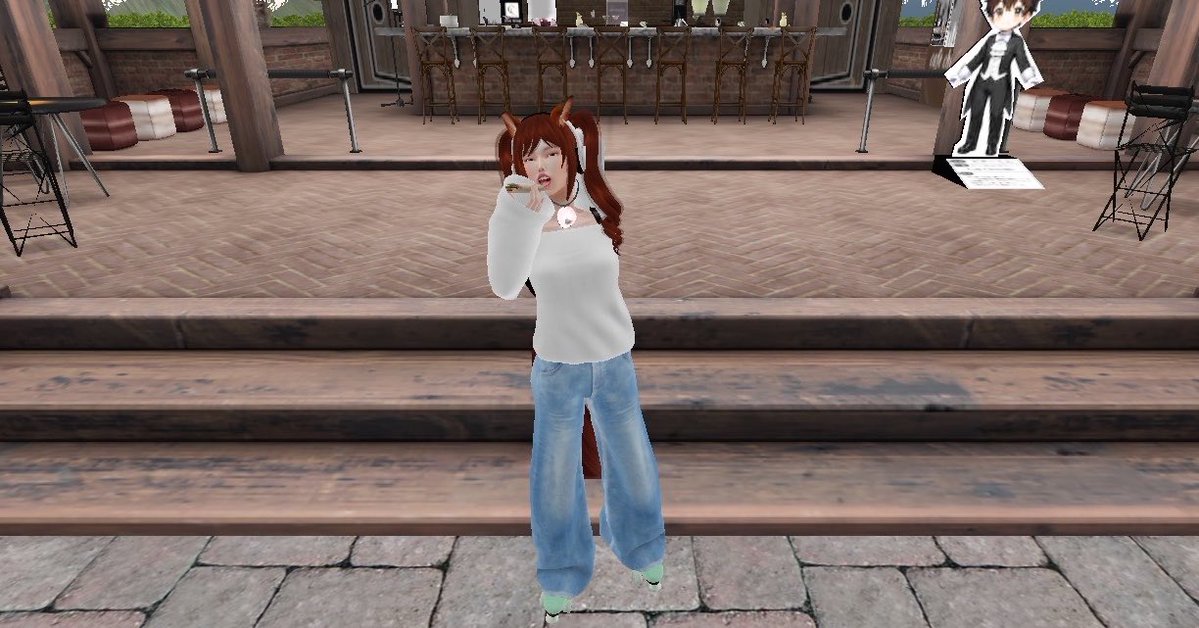 ᗩᕍᗝﬡᗩ-あどな tweet media