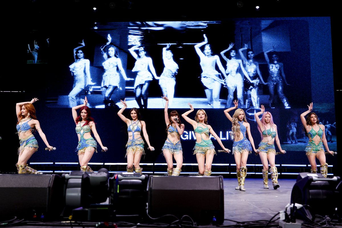 Jeff Benjamin tweet media