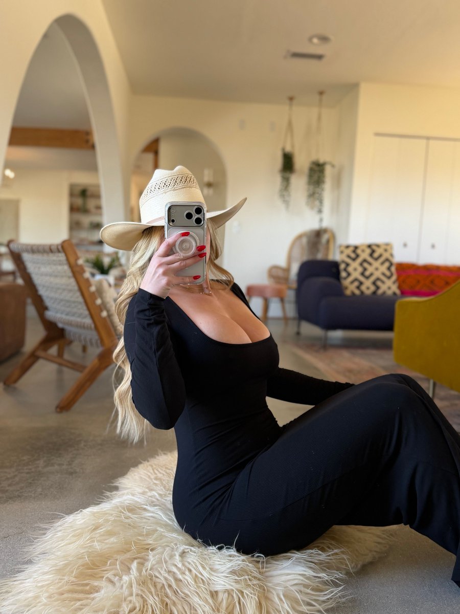 Emma Baby💓 tweet media