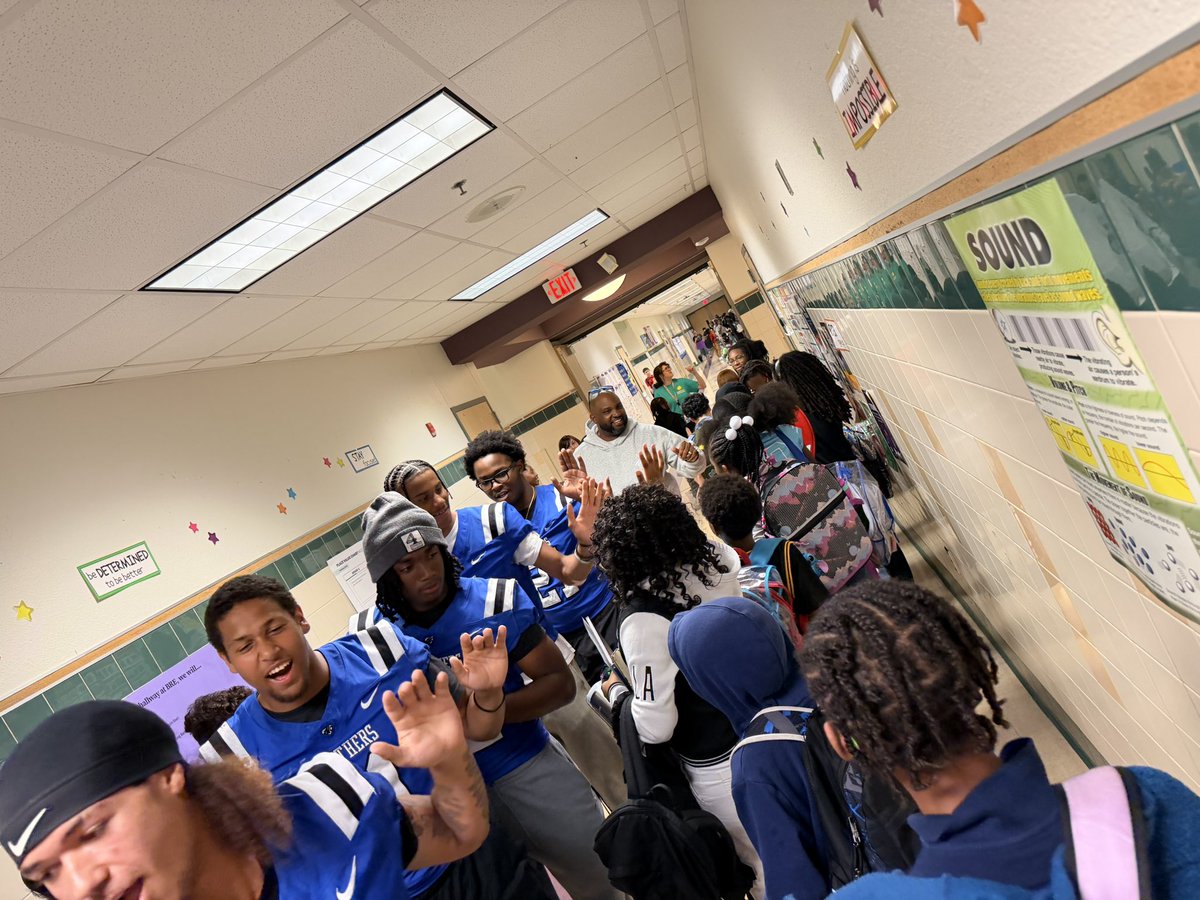 NorthCro_FB's tweet image. Big Panthers. Bigger purpose. 🐾

Our guys pulled up to Bess Race Elementary to remind the next generation what it means to be great — in the classroom AND beyond.

STAAR season is here… go be GREAT!

#DFAM #NC2ST6TE #817 #PantherPride #BAboveAverage #ForTheCity