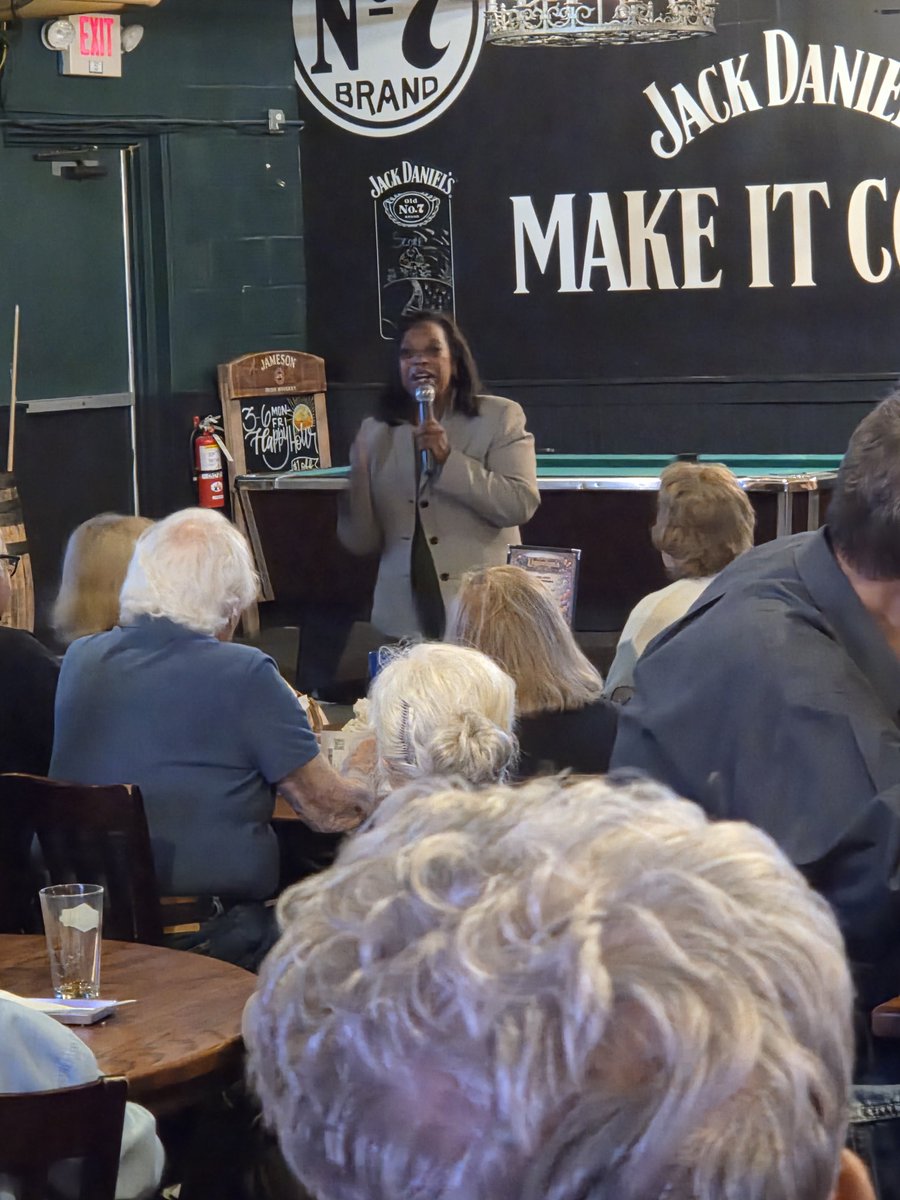 GroverforMO's tweet photo. Packed room. Big energy. Real results. 🎉

At the Lee’s Summit Democrats meeting we celebrated, every candidate and every issue we supported won.

That’s what happens when a community shows up.

But we’re not done.

November decides what’s next. 💪
#MOHD30 https://t.co/5E8Q3MRJvU