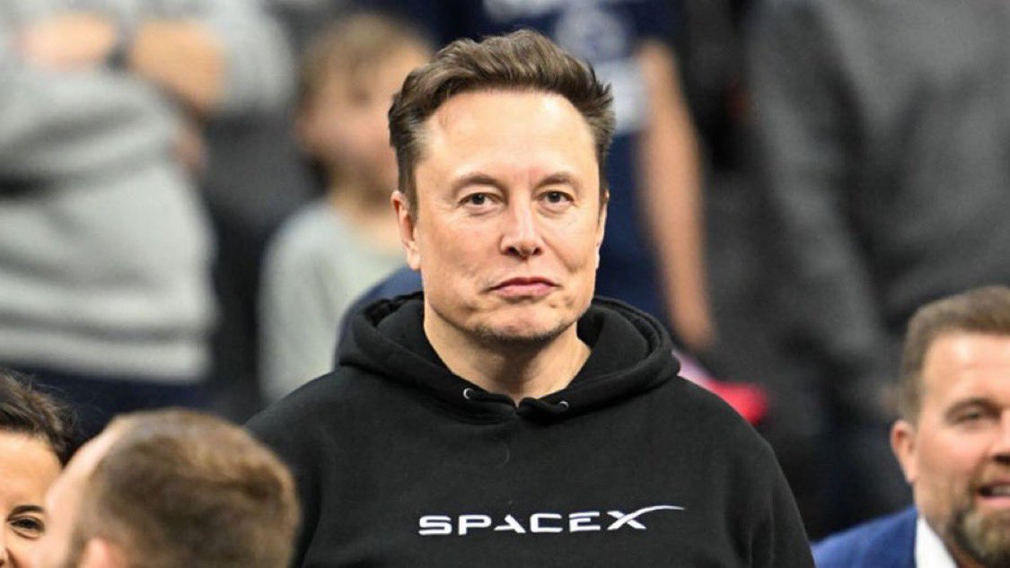 ROCKET MAN🚀 tweet media