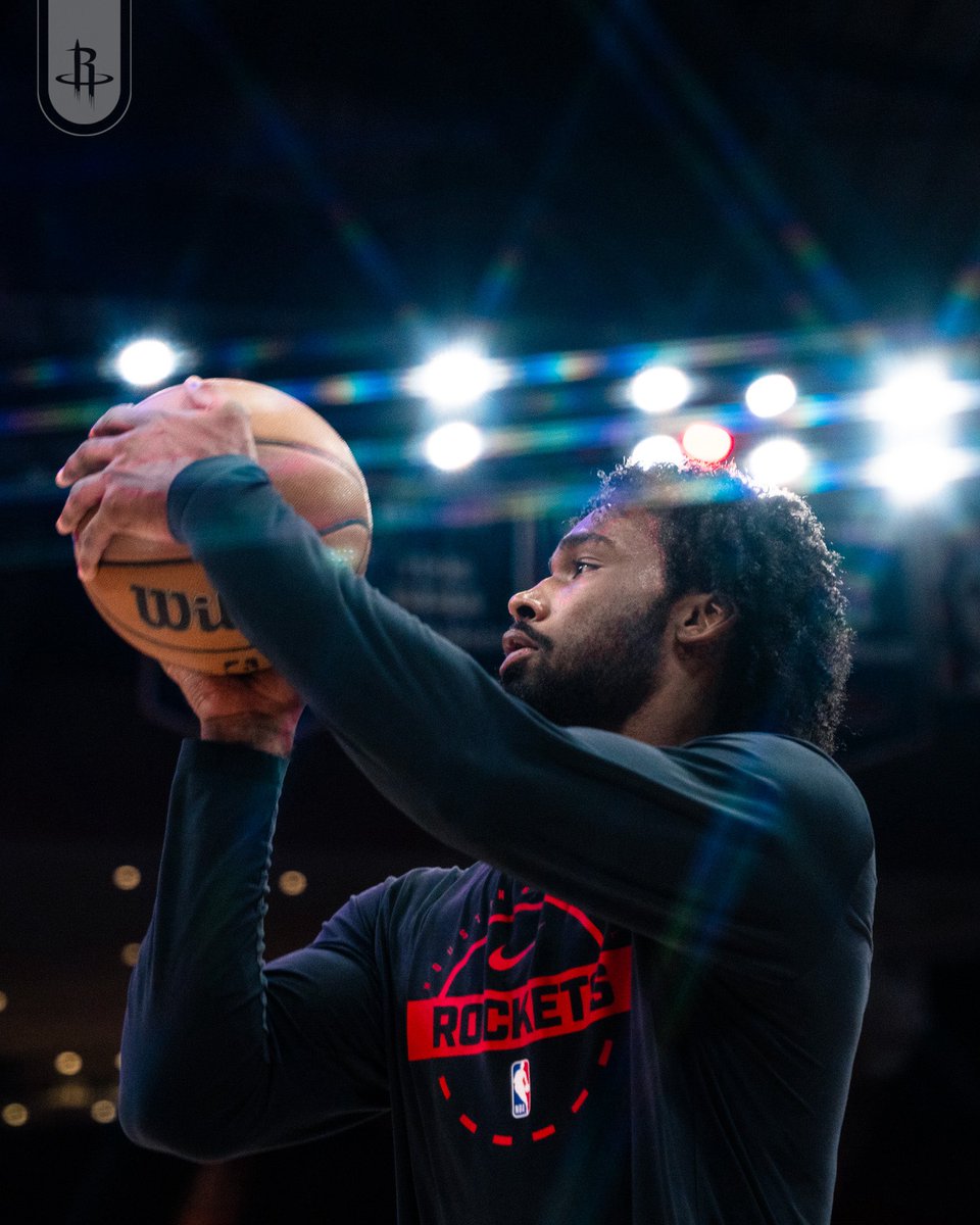 HoustonRockets's tweet image. Friday Night Lights are on 💡