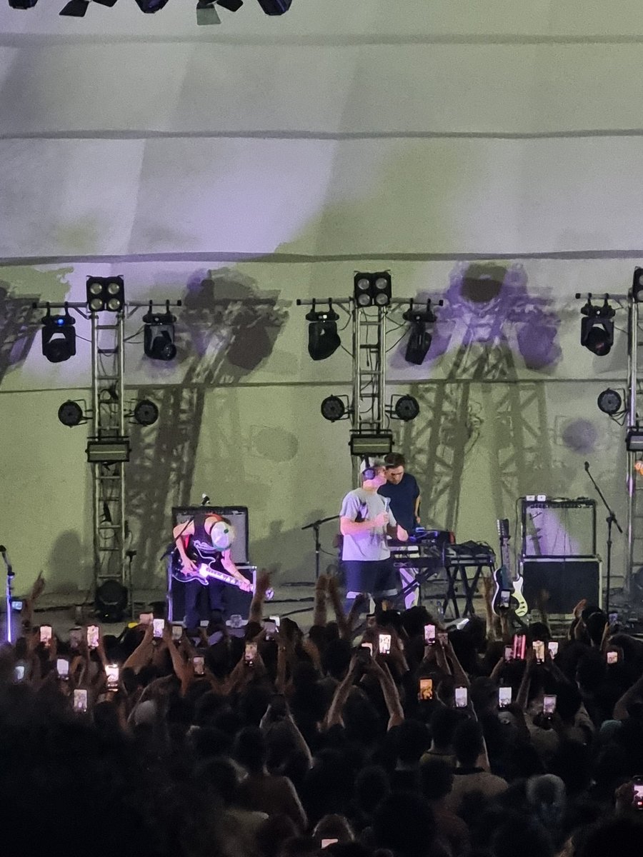 𝐁𝐫𝐞𝐧𝐝𝐡𝐚 tweet media