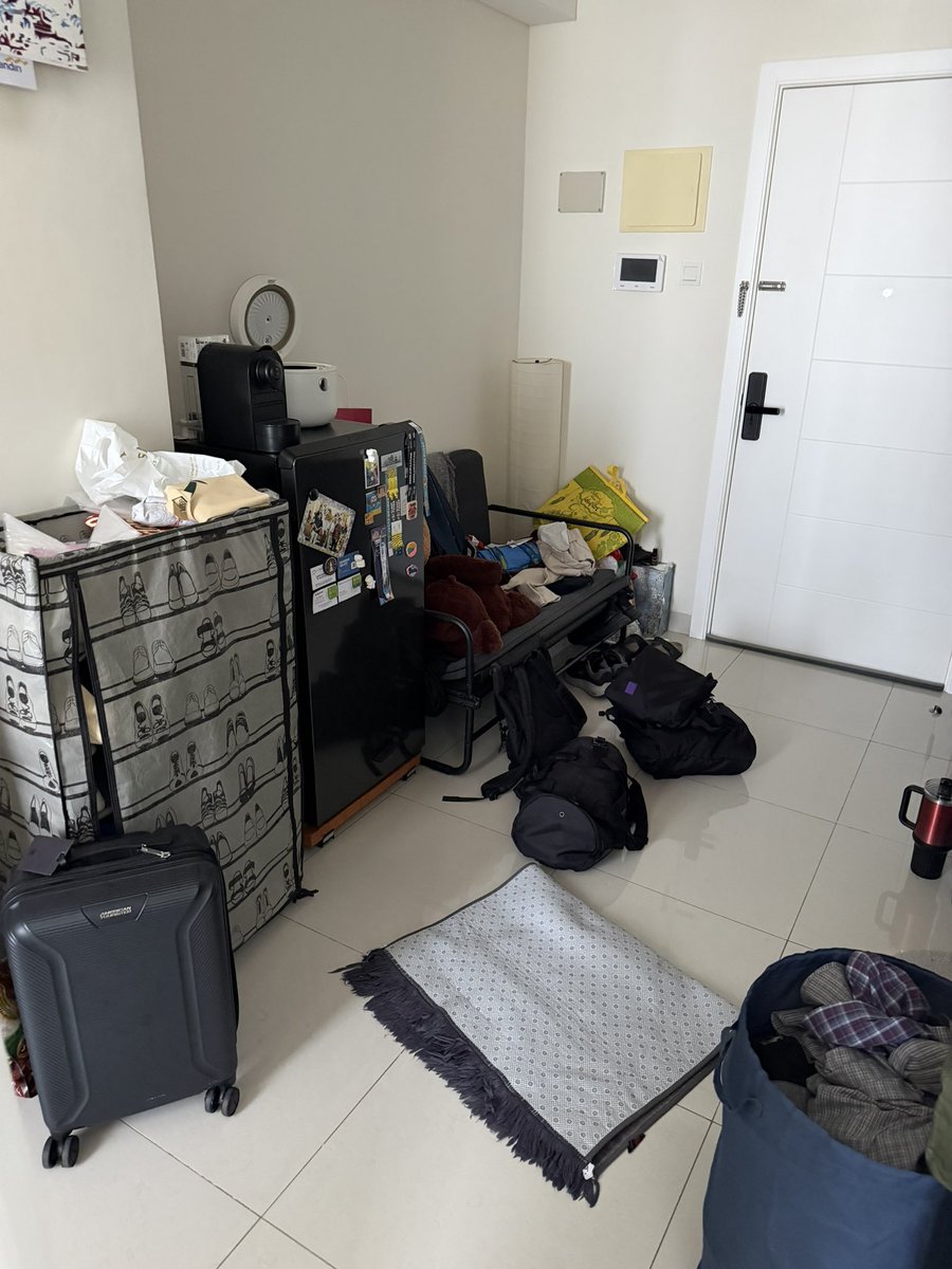 ⠁⠗⠊⠑⠋ tweet media