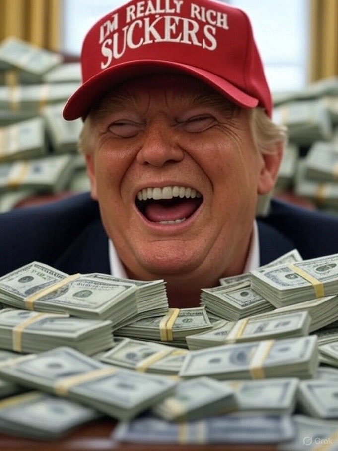 TrumpIsEvil tweet media