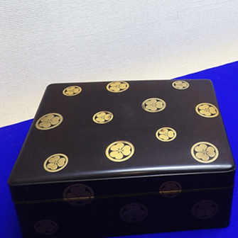 gamahaku's tweet photo. ◇「お披露目展」
とき：R8.4/11（土）〜R8.7/5(日)
ところ： #蒲郡市博物館 １階特別展示室

令和７年度に名称変更を行った市指定文化財「赤日子神社」の襖（ふすま）絵・屏風とともに、新しくご寄贈いただきました「五井松平家資料」の品々をお披露目展と称し展示します
#五井松平 #徳川家康 https://t.co/tCKMXcUgK1