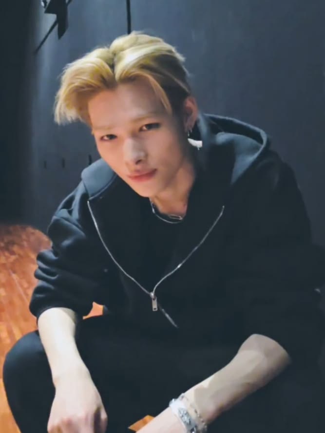 ★🐿️LUCKY GIRL | ENHYPEN IS 7 tweet media