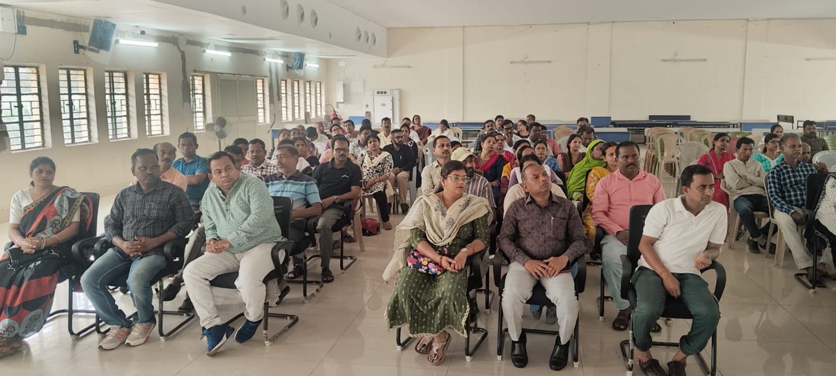 Strengthening the school–home partnership.
PTM organised for Classes II–XII to discuss selection of representatives, assessment patterns, curriculum updates, new initiatives, developmental needs of children etc. Together for holistic growth. #PTM #EducationMatters