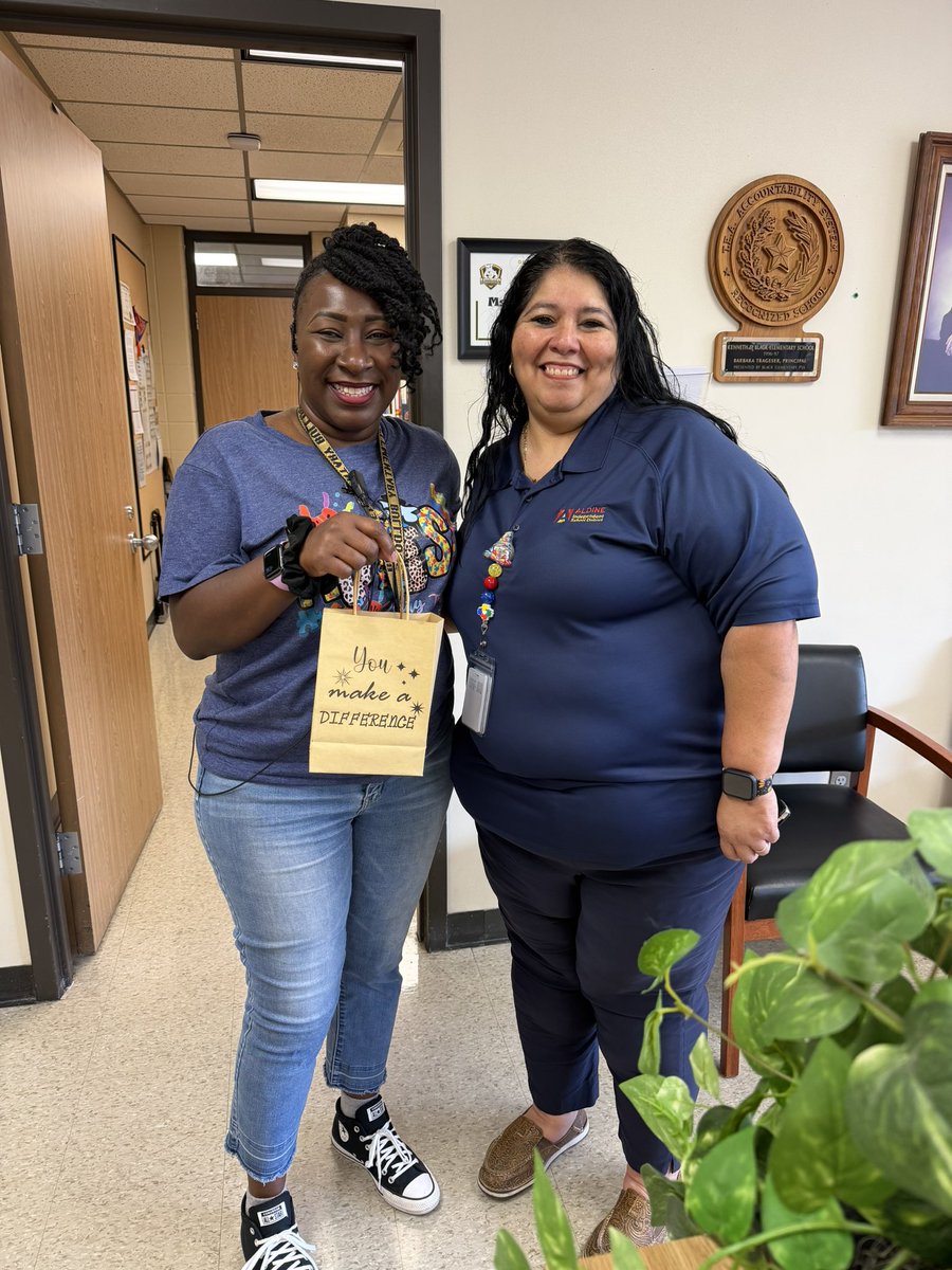 A_Hart73's tweet photo. "Thank you everyone for the wonderful gifts, flowers, gift cards, and food! I truly appreciate you taking the time to celebrate APs this week! Your kindness means so much! 🌸🎁 #Grateful" @BlackES_AISD @gippytweets #HappyAssistantPrincipalweek https://t.co/hCizmikRLQ