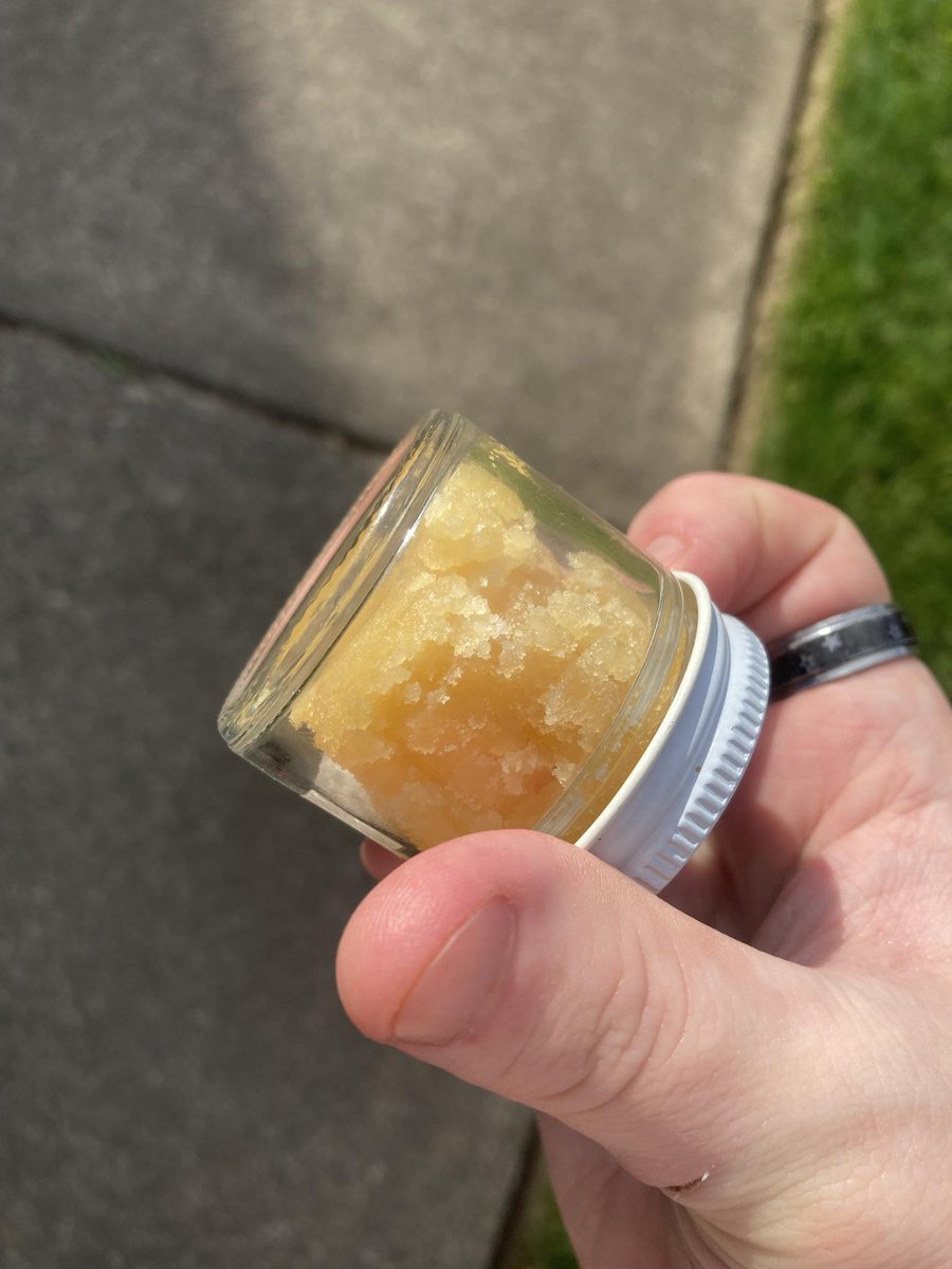 safferoth420's tweet image. Just picked up this Oz of Gush Mintz from @therealhtp503 Super smacky and definitely worth the price 💯
#fypシ゚viral #trending #resin #safferoth #oz #oregon