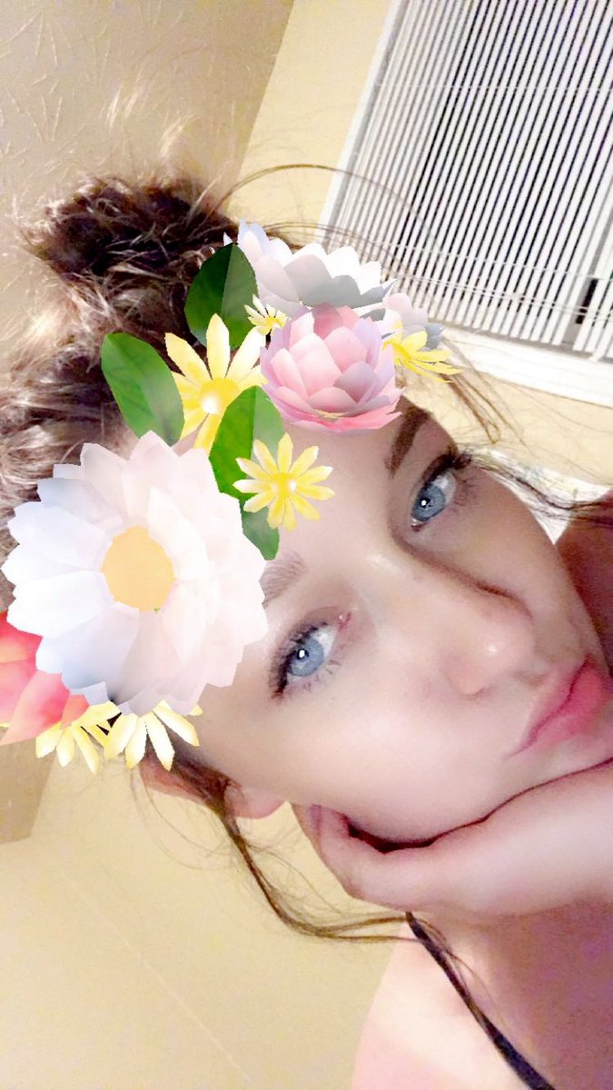 Desiree Woolf tweet media