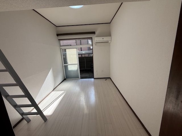 DJ HAMMER tweet media