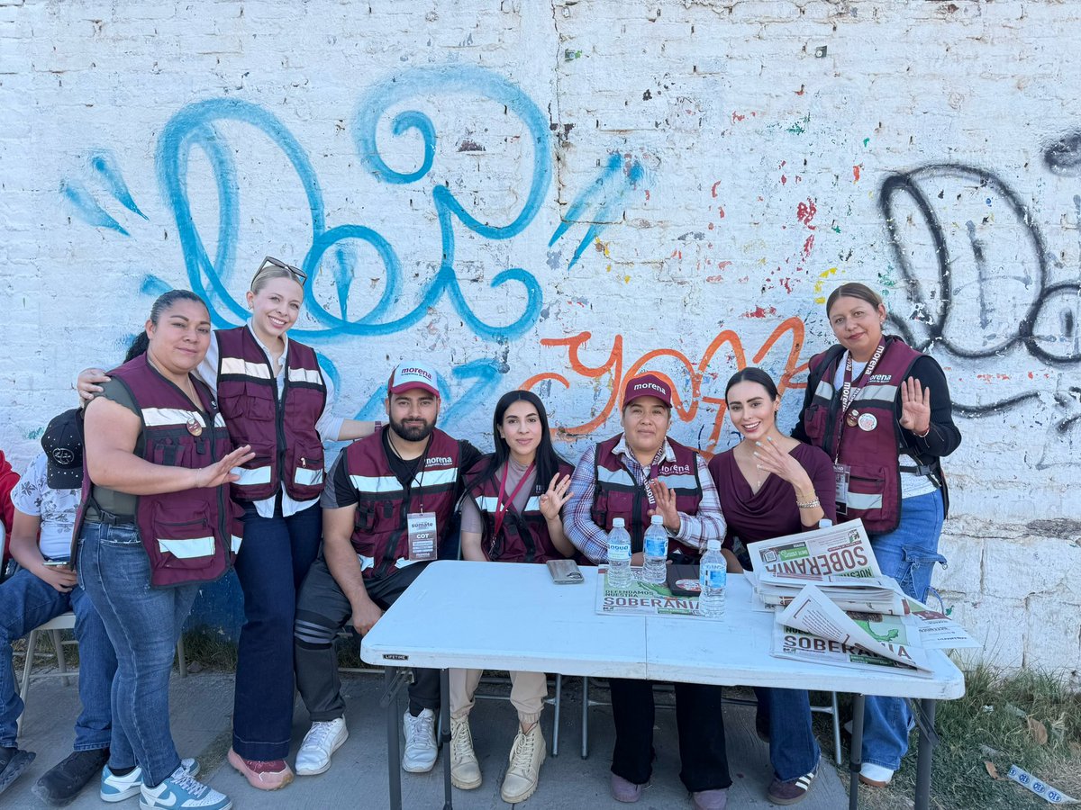 stepgarciam's tweet photo. .@PartidoMorenaMx crece, y en Durango la transformación avanza con paso firme.

Esta tarde en el D6 afiliando y organizándonos, porque cuando el pueblo se une, nada lo detiene. https://t.co/yE95diczrB