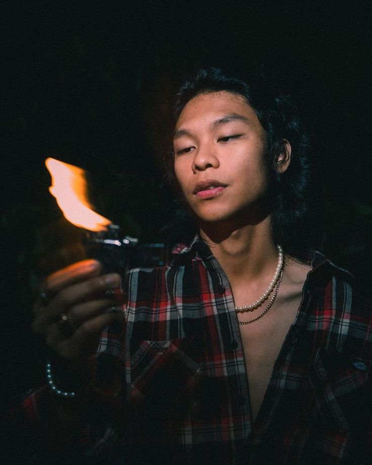 ripensoul_Z's tweet photo. @TamagoPost Pawang, beda orang sama yang nyanyi Kasih Sayang Kepada Orang Tua. 

Kata kunci:
1. Ngojek 
2. Mie ayam
3. Kasus

Kata kunci elu apa? https://t.co/fULLmCeYQE