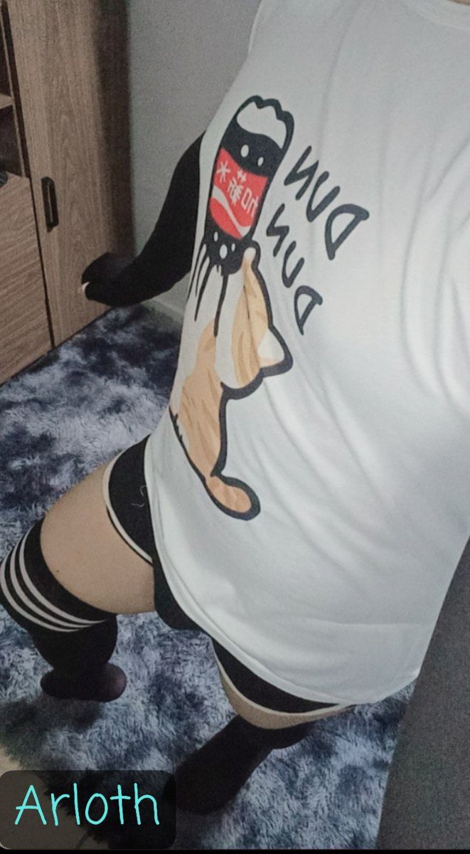 Arloth_2's tweet photo. Tengo pensado en que sean 2 videos con este outfit 😗
#femboy https://t.co/8RQXT550oK