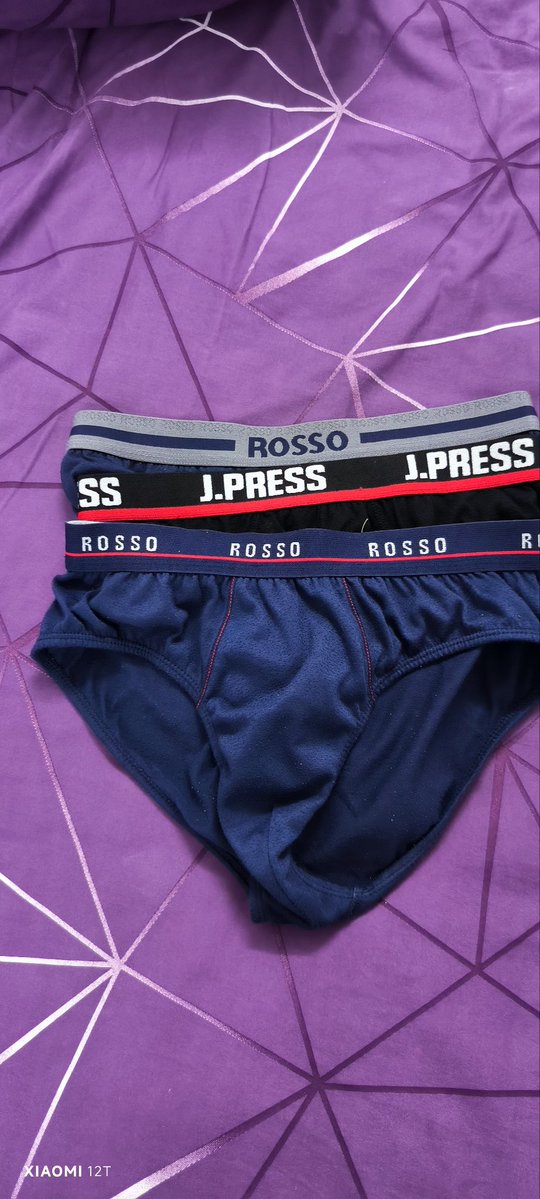 หนุ่มชอบเสียวแนวกางเกงใน​บ้านๆๆ OD tweet media